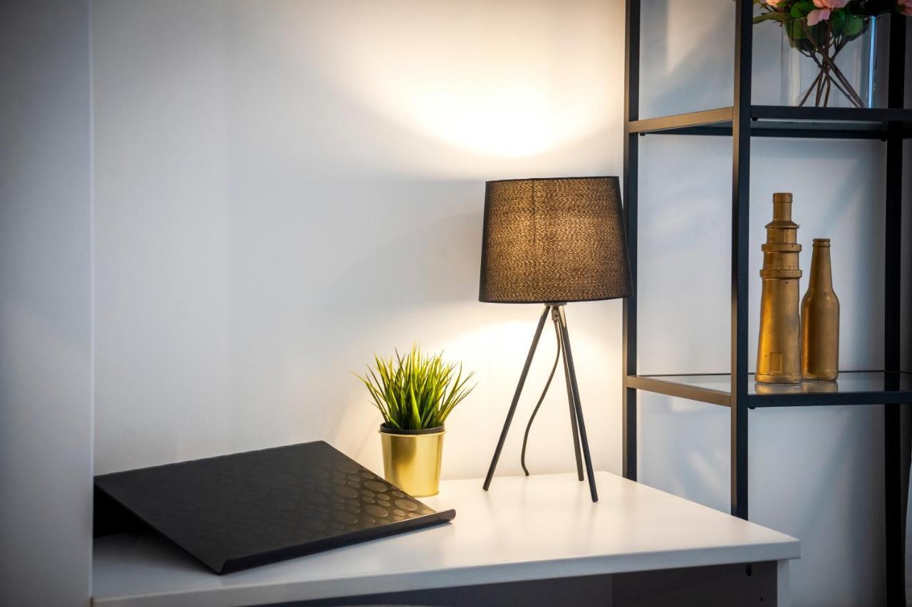 Modern And Cozy Apartments Salt & Pepper In Heart Of Rovinj Bagian luar foto