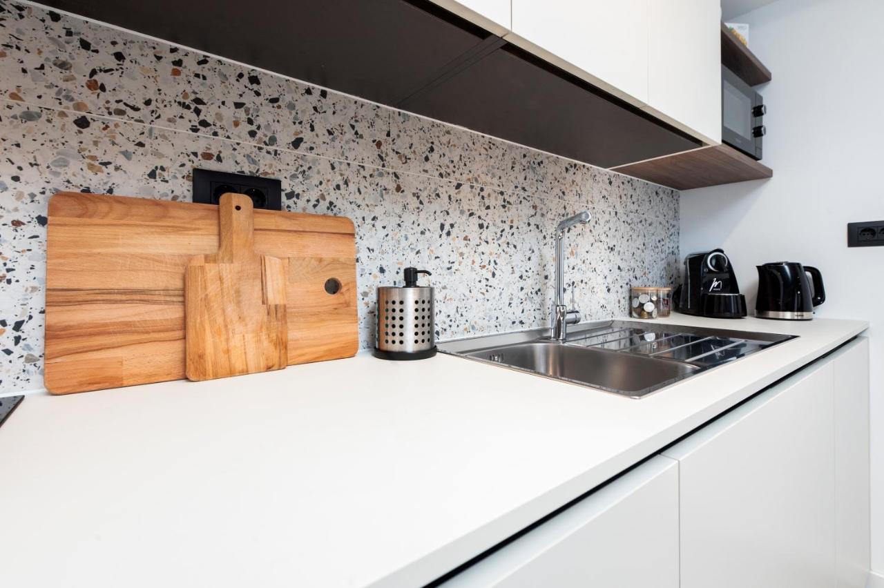 Modern And Cozy Apartments Salt & Pepper In Heart Of Rovinj Bagian luar foto